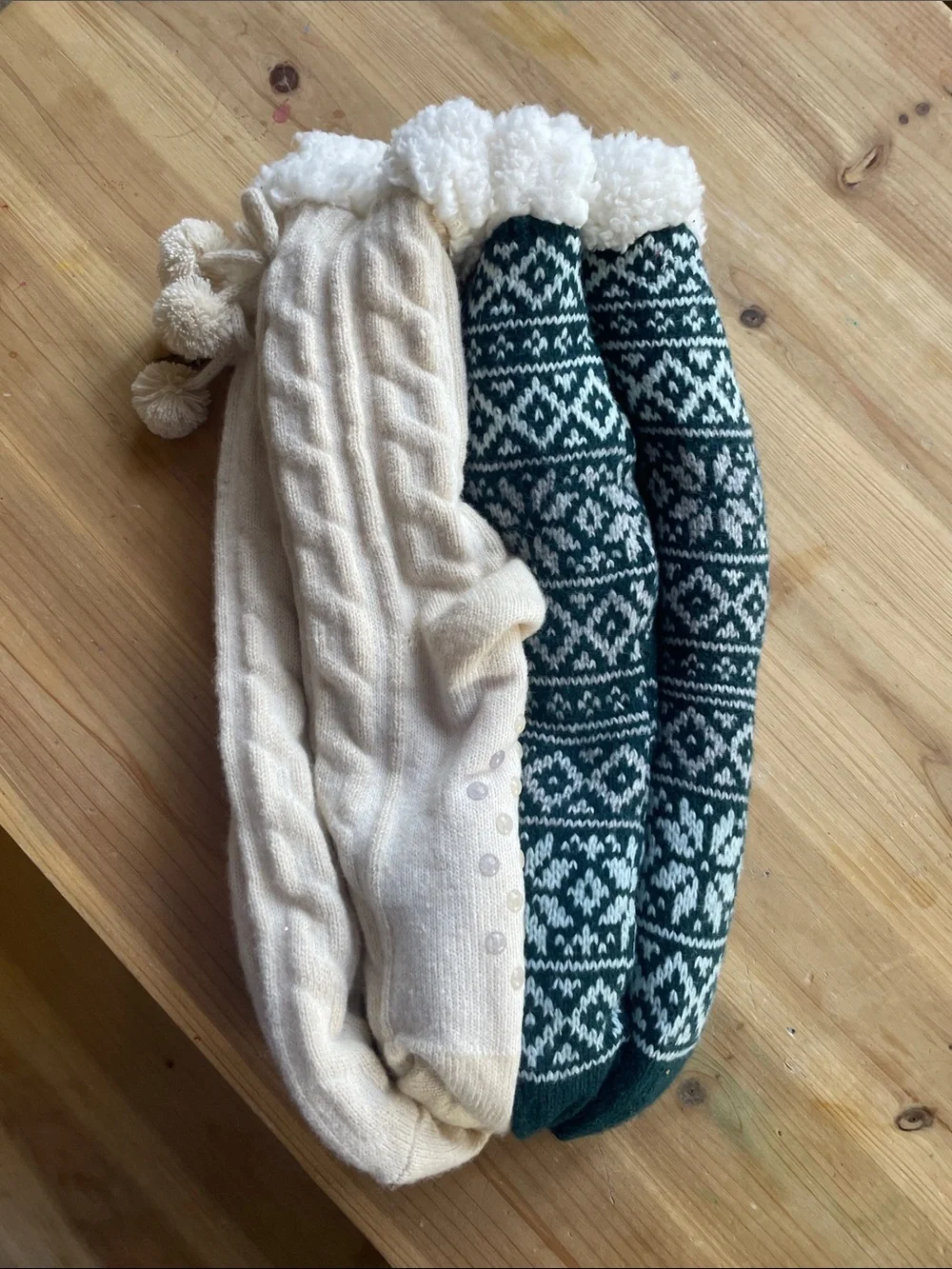 Cozy Fleece-Lined Winter Socks/ House Slippers - Cream & Forest Green NWT